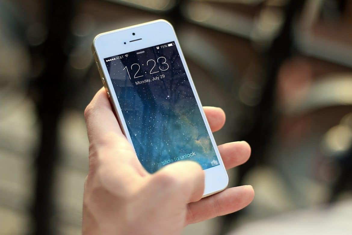 L&rsquo;iPhone est-il résistant à l&rsquo;eau et à la poussière ?