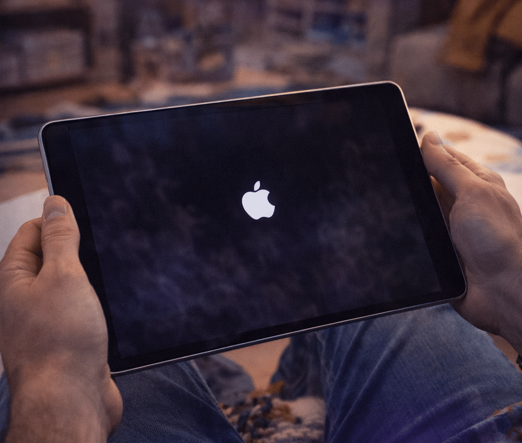 Mon iPad s’éteint tout seul : causes et solutions